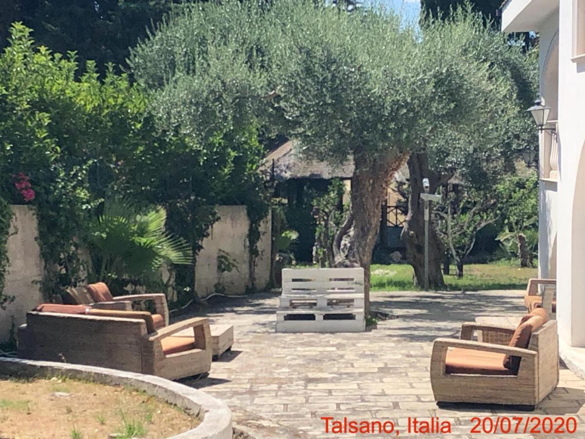 Relais Villa Lama Boutique Hotel Таранто Екстериор снимка