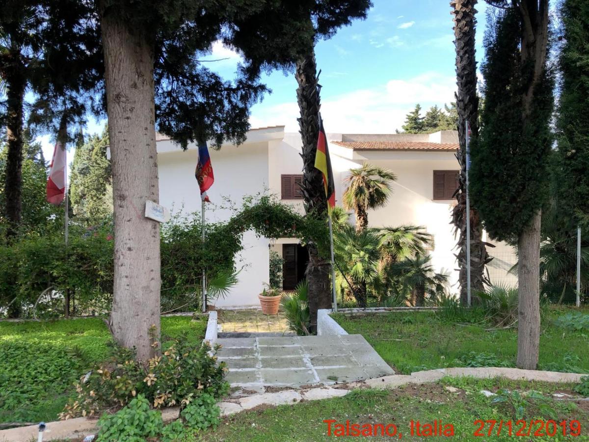 Relais Villa Lama Boutique Hotel Таранто Екстериор снимка